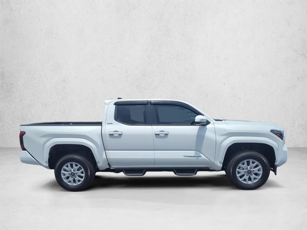 Used 2025 Toyota Tacoma SR5 Truck Double Cab