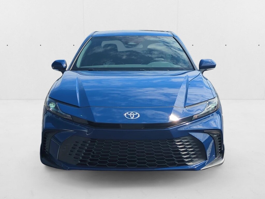 Used 2025 Toyota Camry SE Sedan