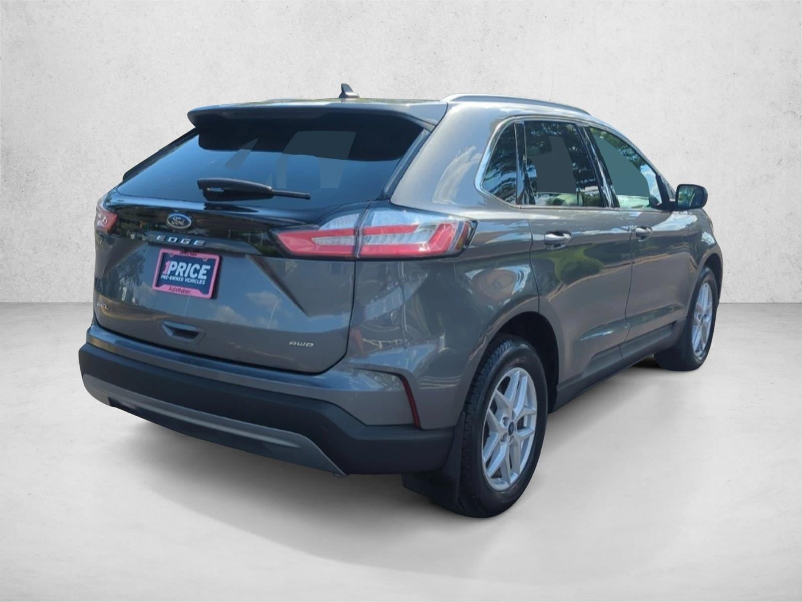 2022 Ford Edge SEL - Photo 5