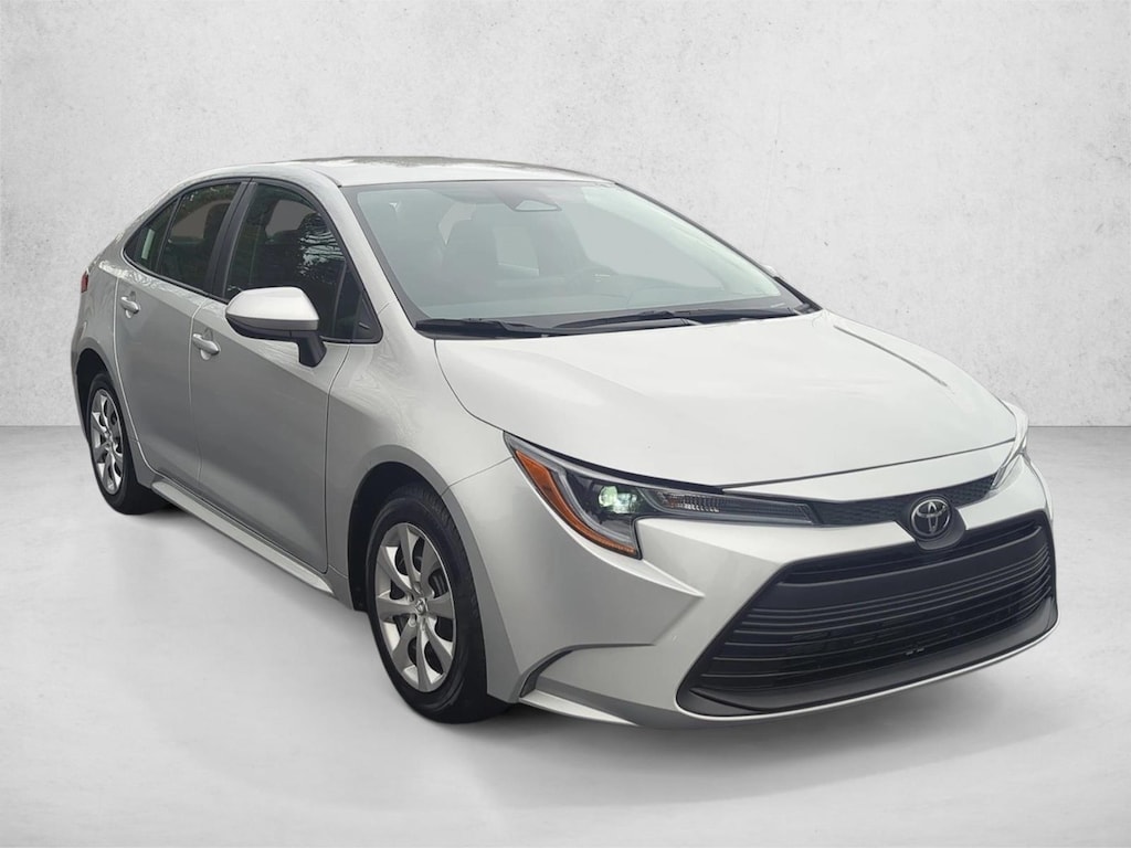 Used 2025 Toyota Corolla LE Sedan