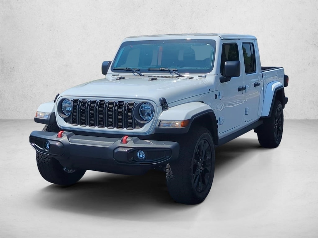 Used 2024 Jeep Gladiator Sport Truck Crew Cab