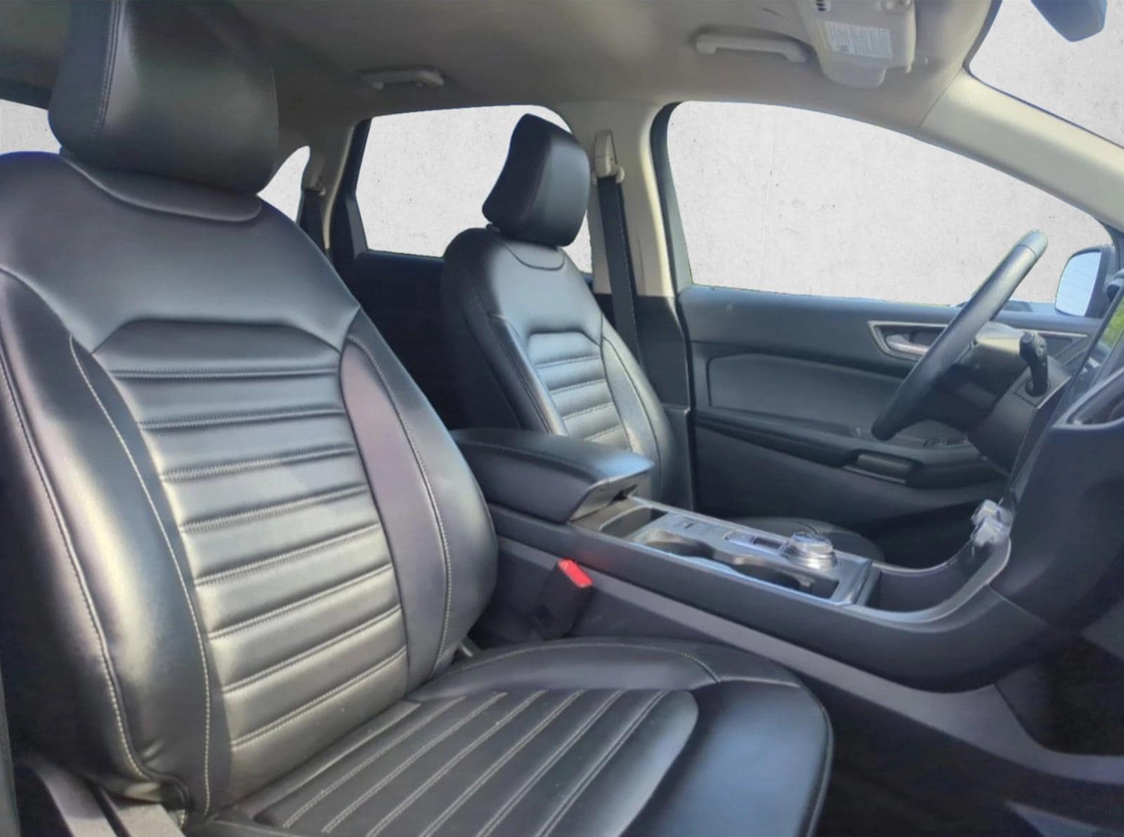 2022 Ford Edge SEL - Photo 26