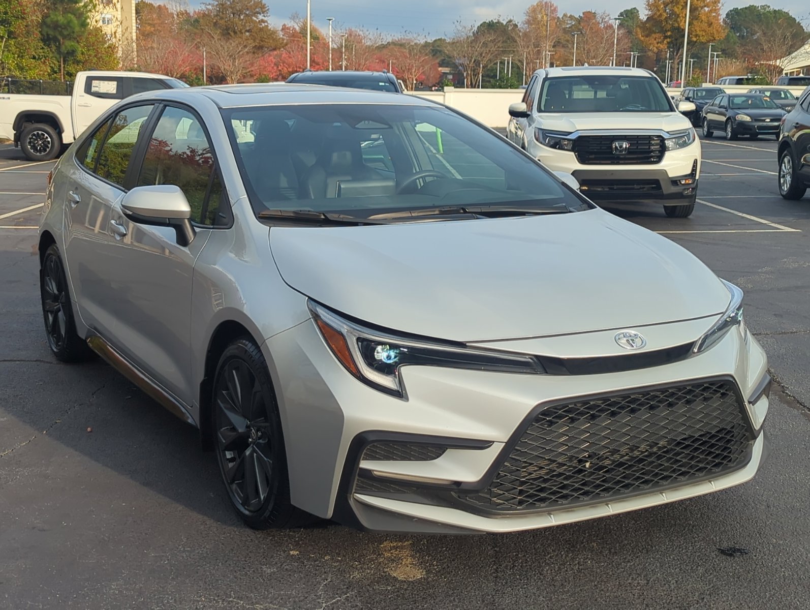 2024 Toyota Corolla XSE photo 3