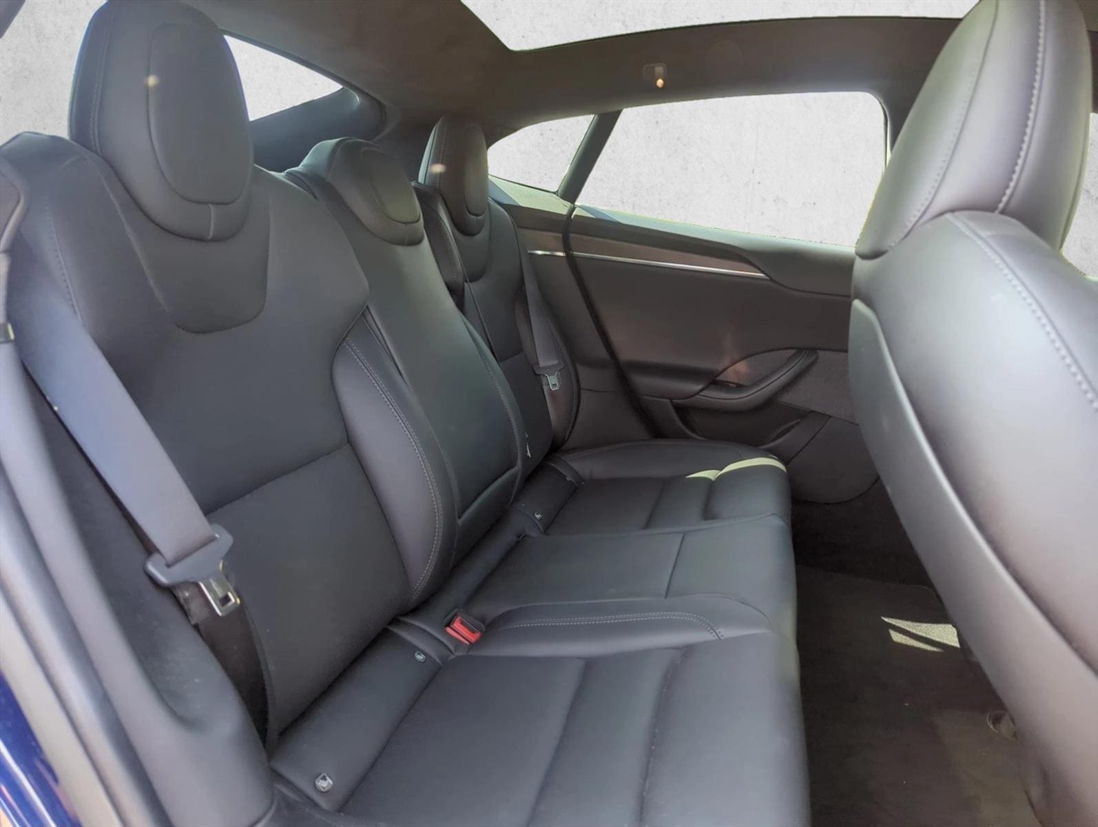 2021 Tesla Model S Long Range Plus - Photo 23