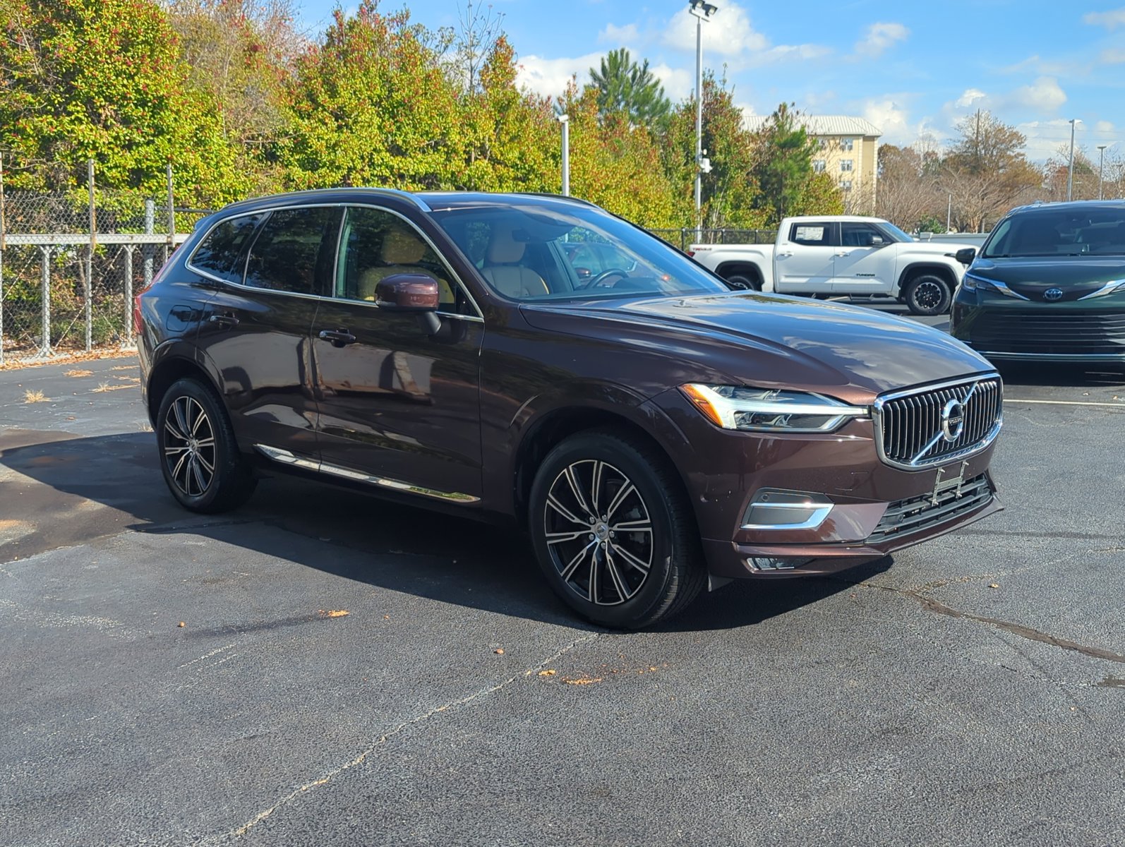 2018 Volvo XC60 T5 Inscription photo 3