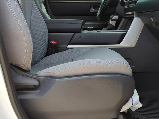 2024 Toyota Tundra SR5 - Photo 17