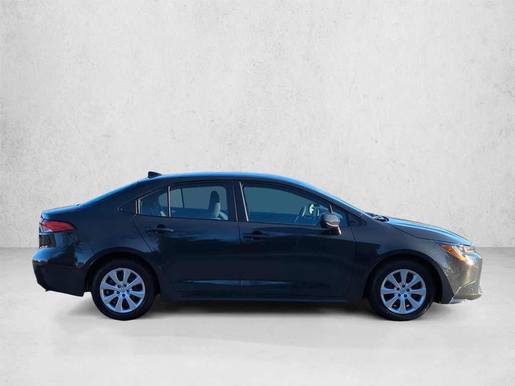 Used 2024 Toyota Corolla LE Sedan