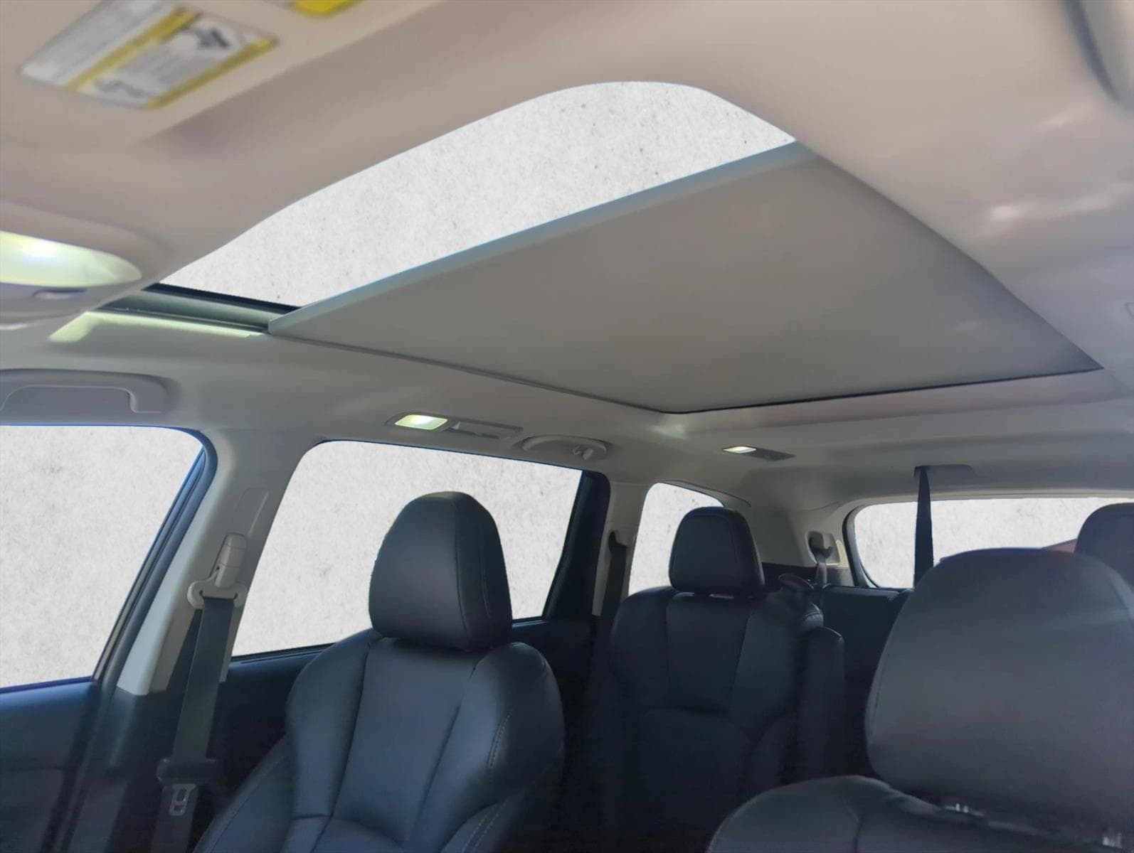 2022 Subaru Ascent Limited - Photo 18