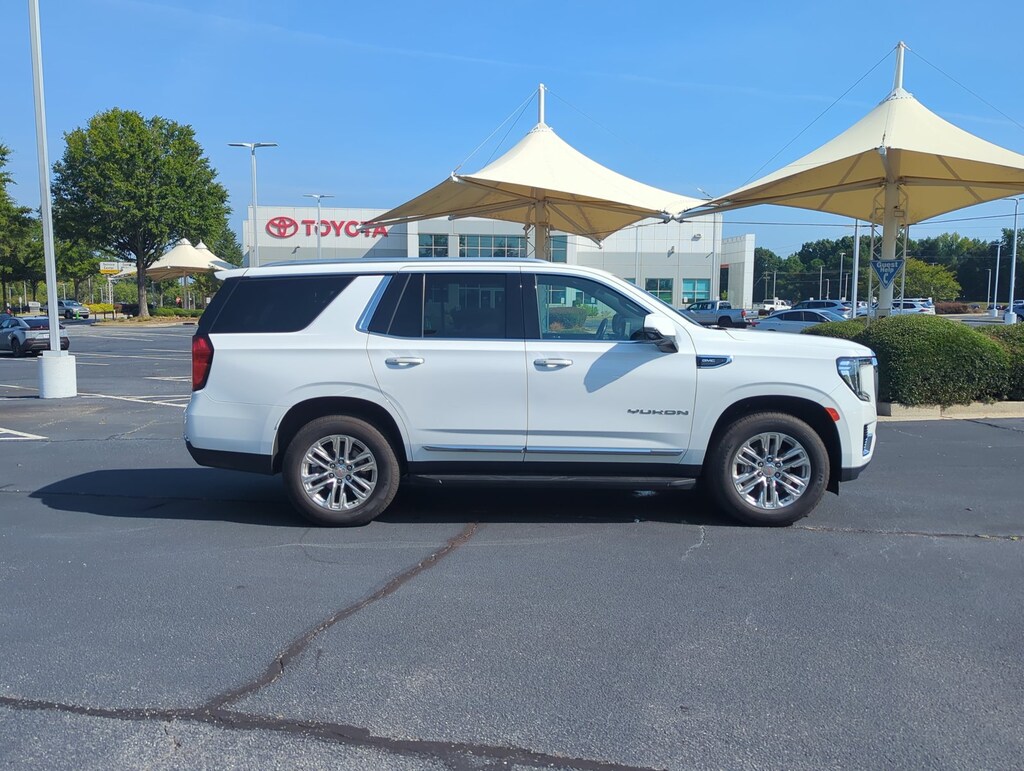 Used 2022 GMC Yukon SLT SUV