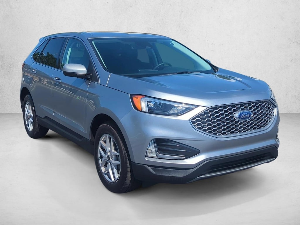Used 2024 Ford Edge SEL SUV