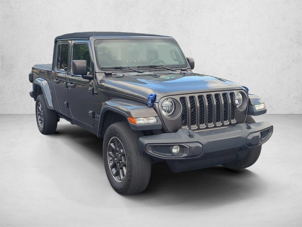 Used 2021 Jeep Gladiator Sport Truck Crew Cab