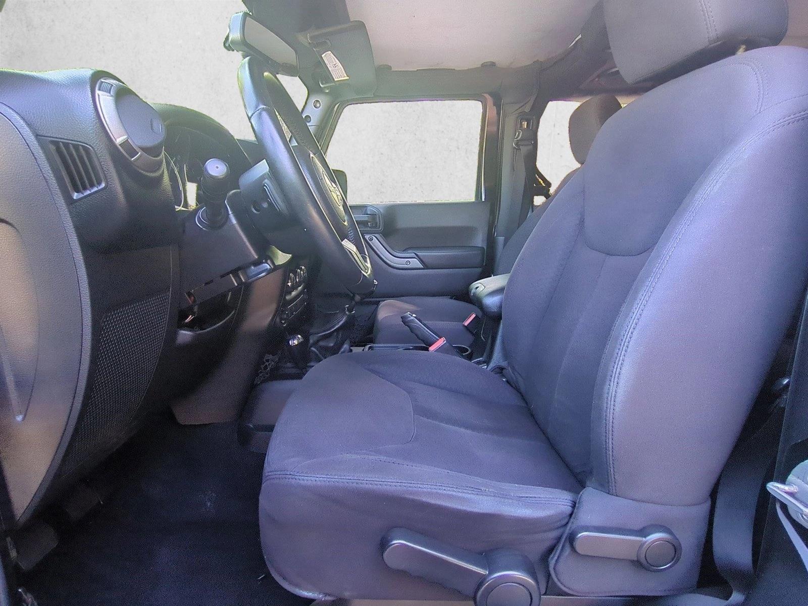 2013 Jeep Wrangler Sport - Photo 13