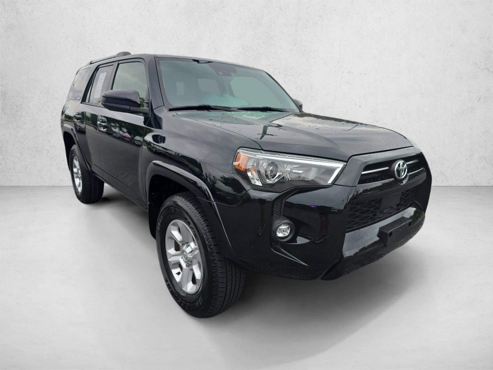2024 Toyota 4Runner SR5 photo 3