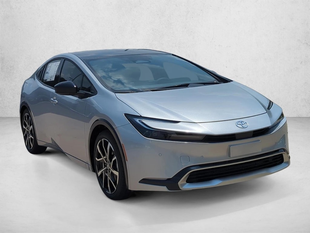 Used 2025 Toyota Prius Plug-in Hybrid XSE Hatchback