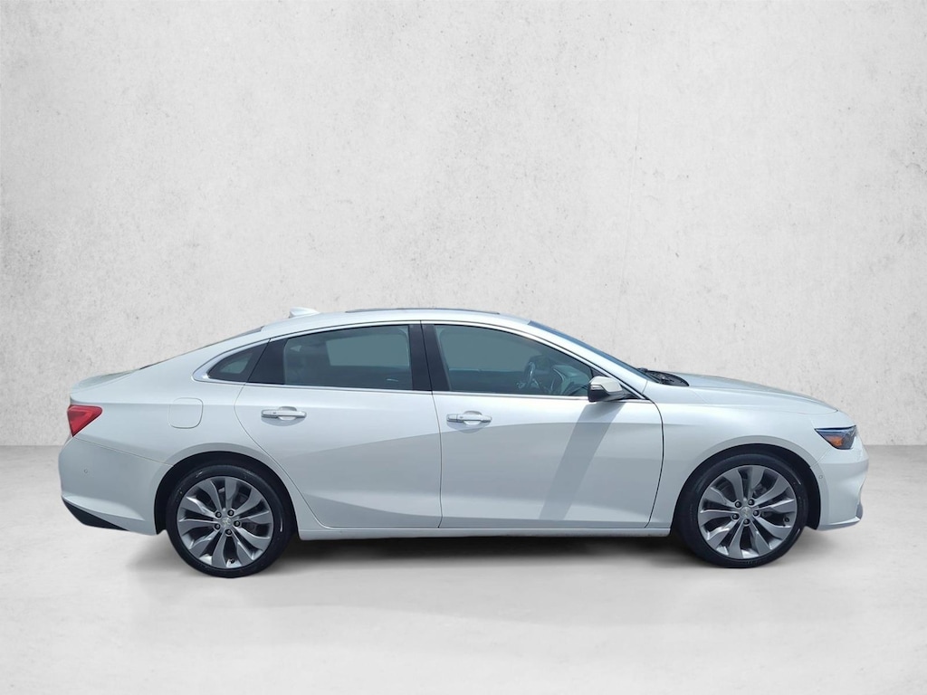 Used 2018 Chevrolet Malibu Premier Sedan