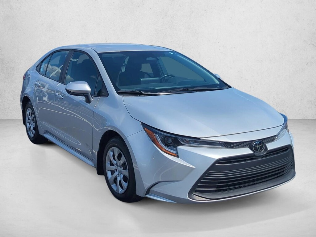 Certified 2025 Toyota Corolla LE Sedan