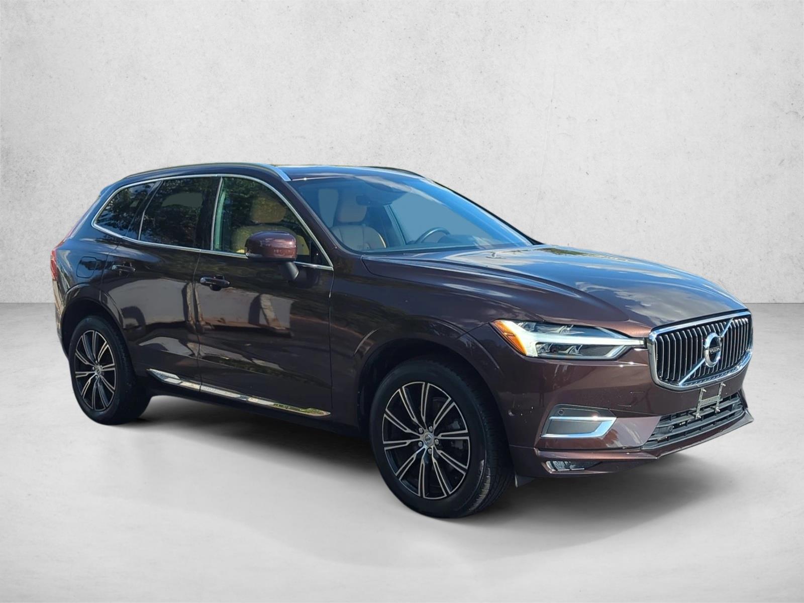 2018 Volvo XC60 T5 Inscription photo 3