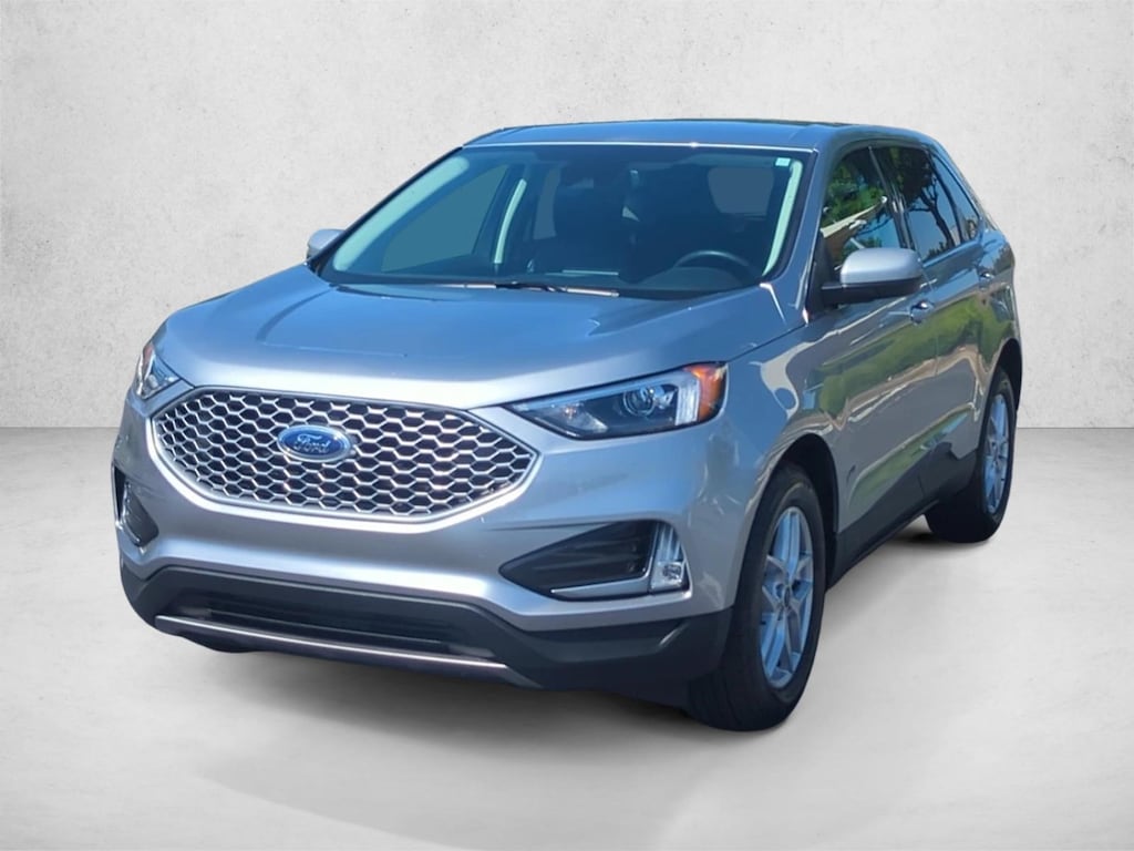 Used 2024 Ford Edge SEL SUV