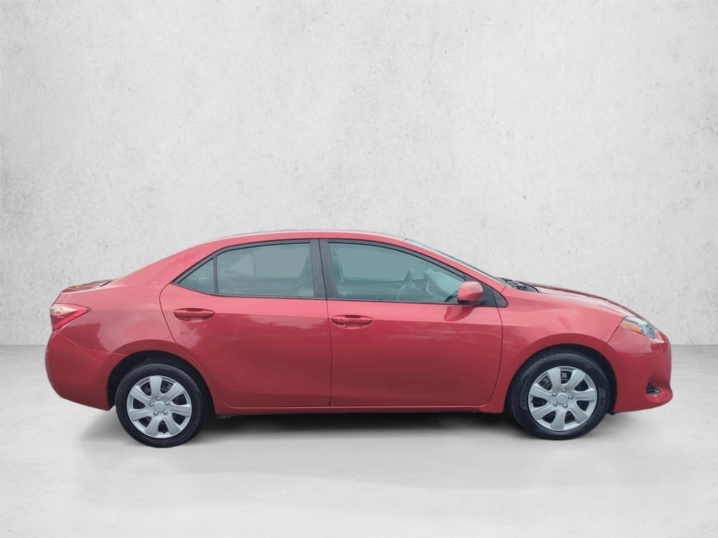 Used 2017 Toyota Corolla LE Sedan