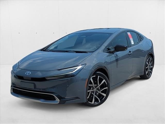 2026 Toyota Prius XSE's photo