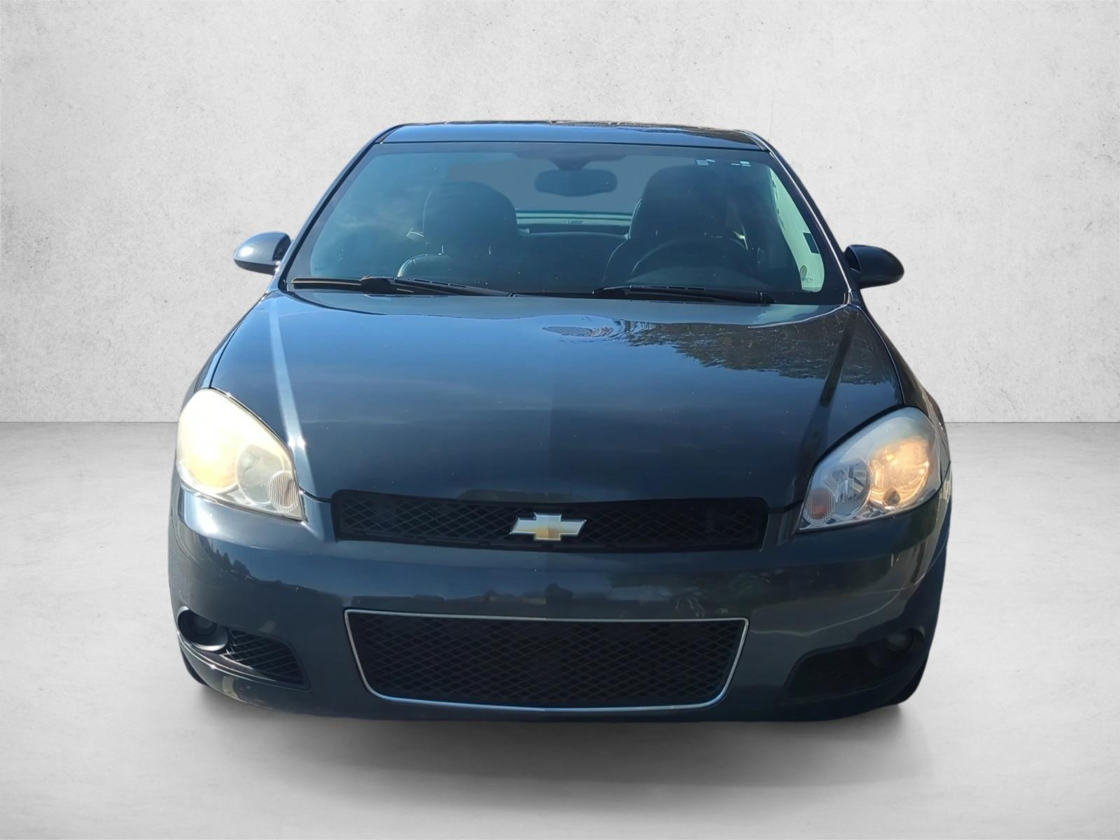2012 Chevrolet Impala LTZ photo 2