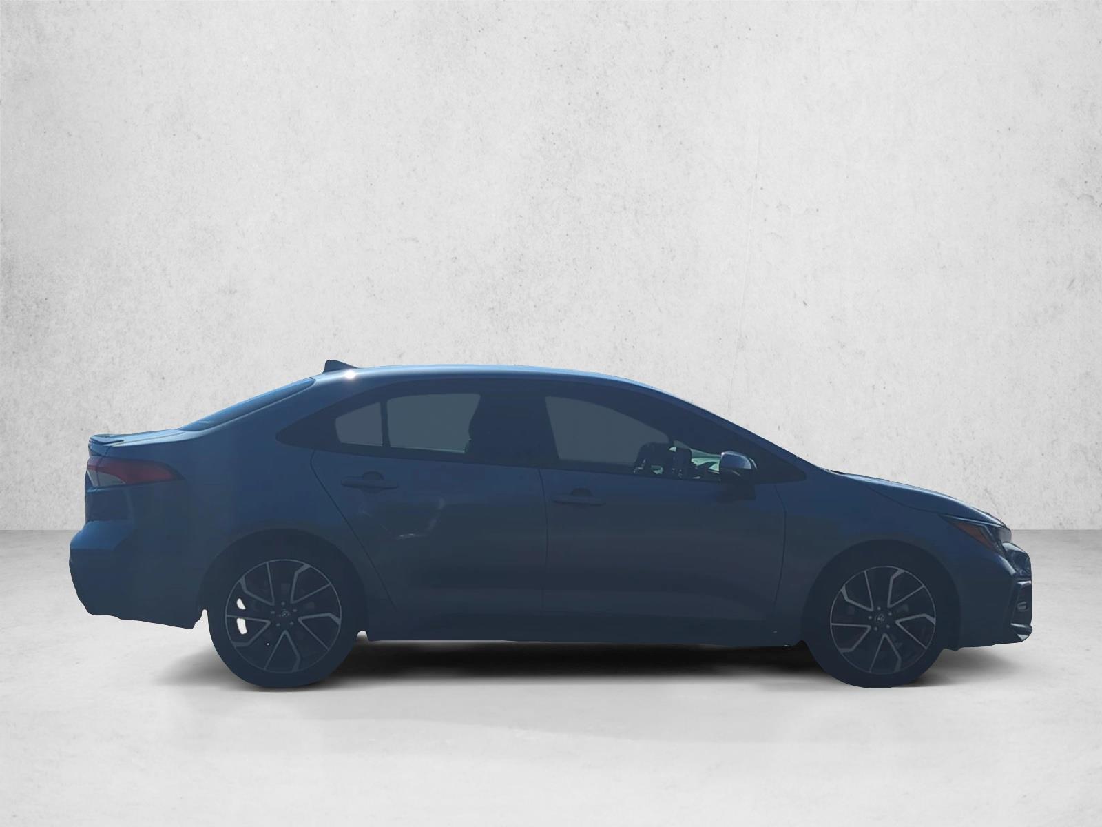 2020 Toyota Corolla SE photo 4