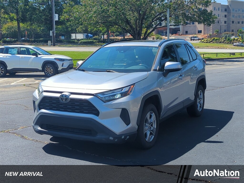 Used 2022 Toyota RAV4 XLE SUV