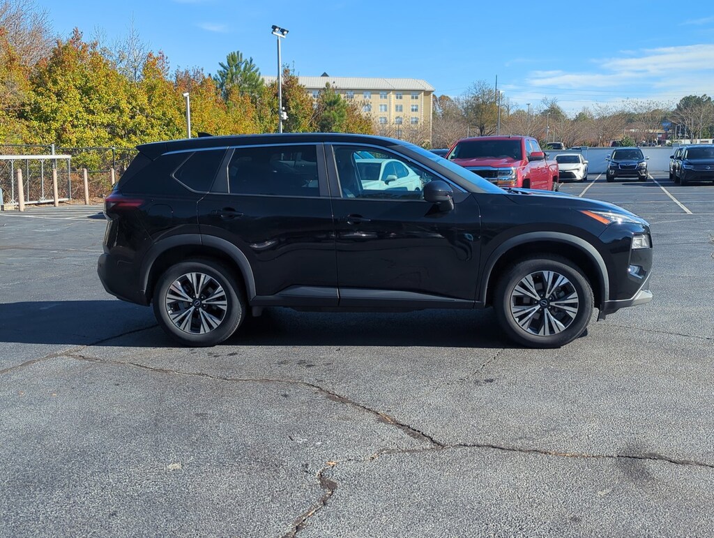 Used 2023 Nissan Rogue SV SUV