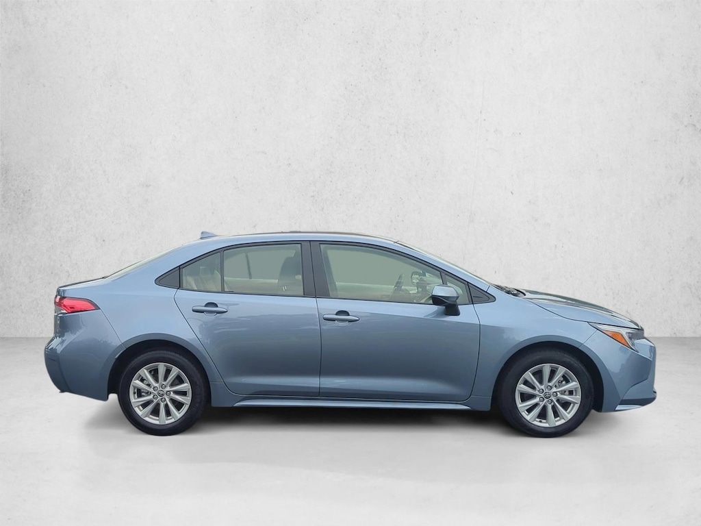 Used 2025 Toyota Corolla Hybrid LE Sedan