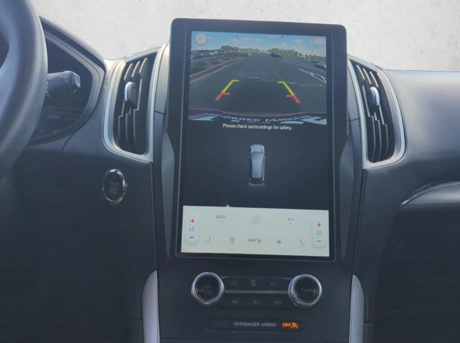 2022 Ford Edge SEL - Photo 18