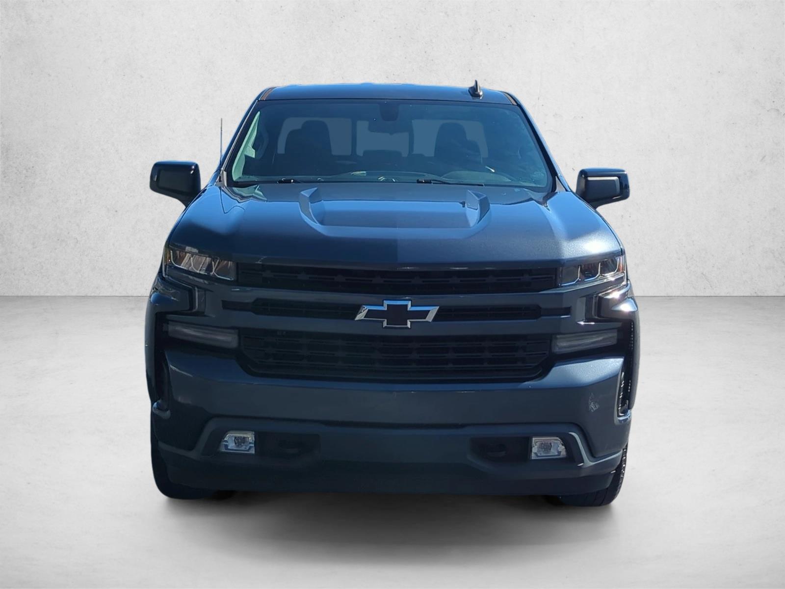 2020 Chevrolet Silverado 1500 RST photo 2