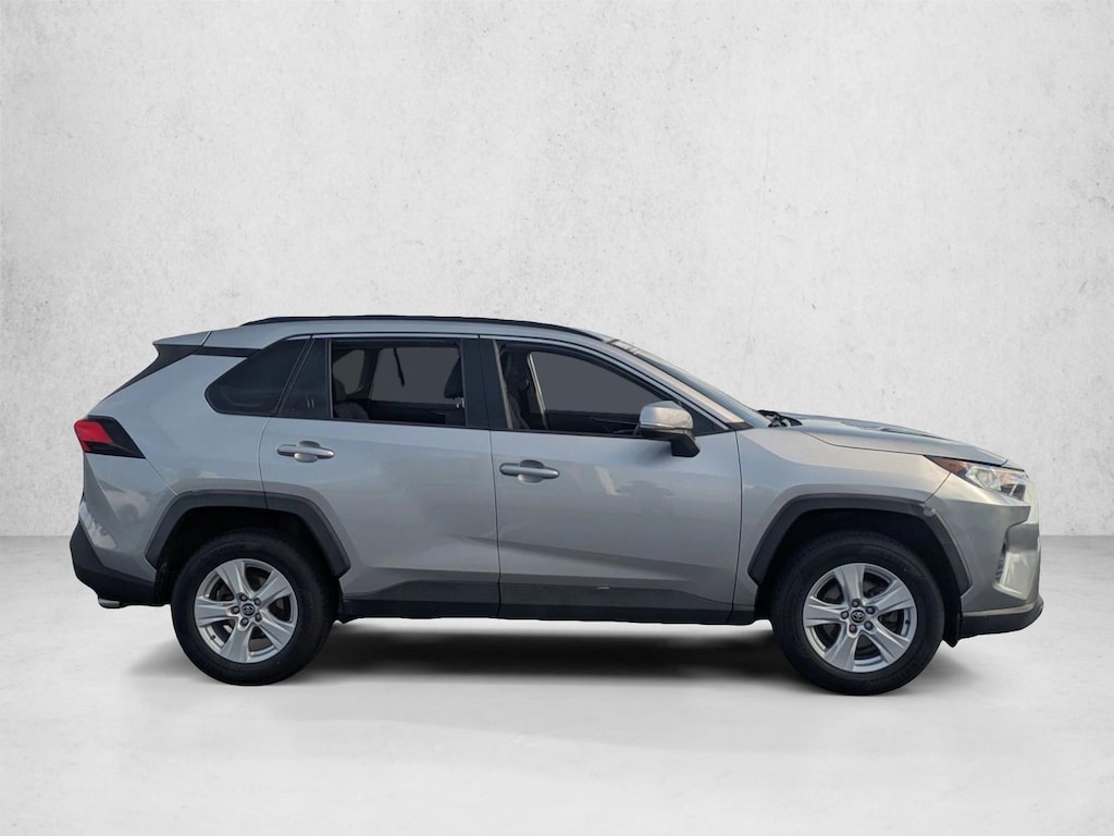 Used 2020 Toyota RAV4 XLE SUV