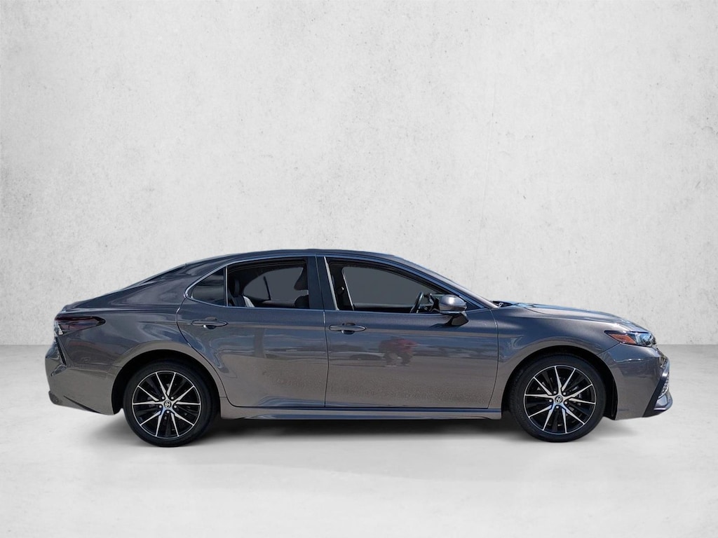 Used 2024 Toyota Camry SE Sedan