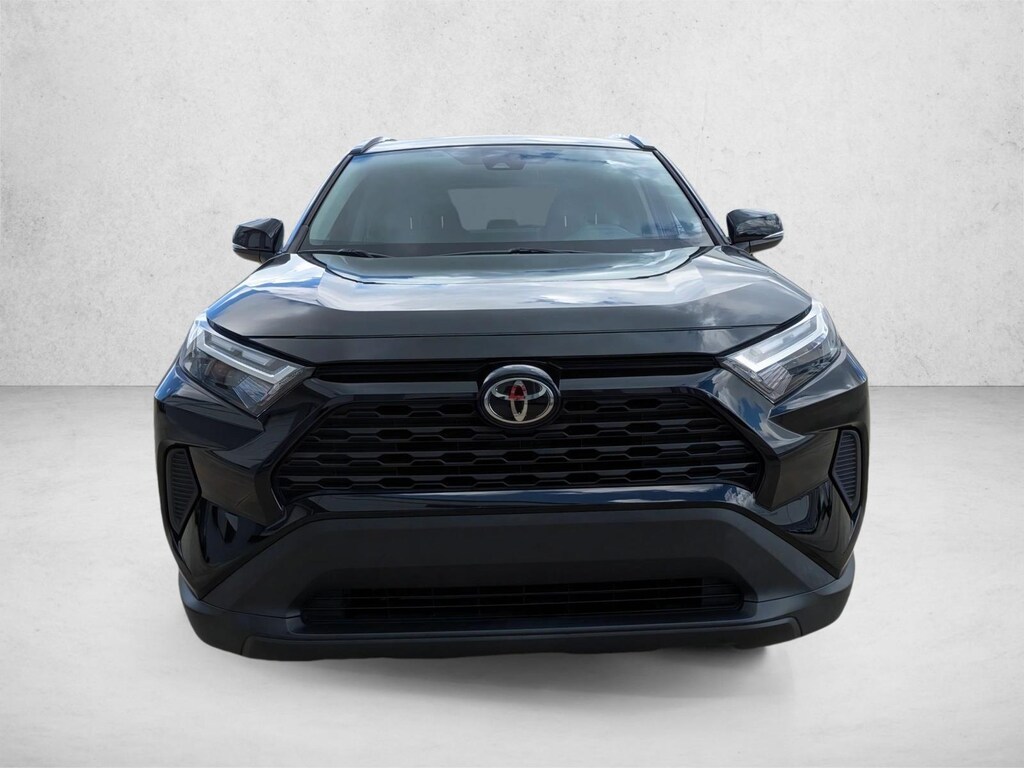 Used 2022 Toyota RAV4 XLE SUV