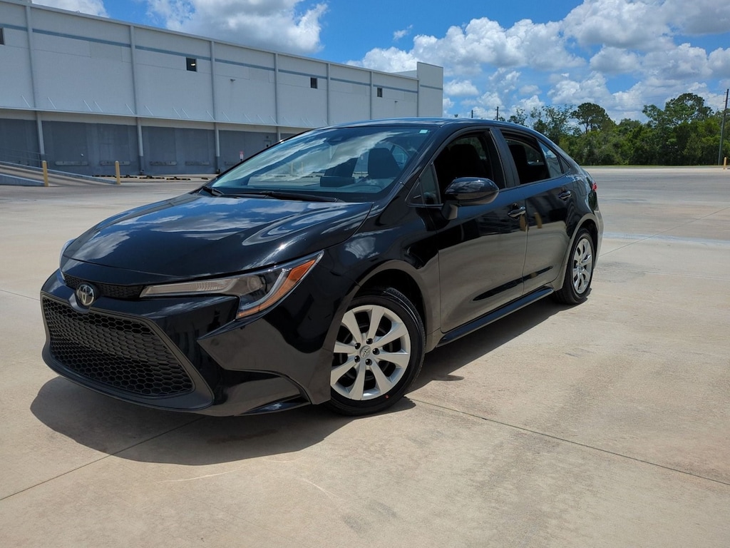 Certified 2021 Toyota Corolla LE Sedan