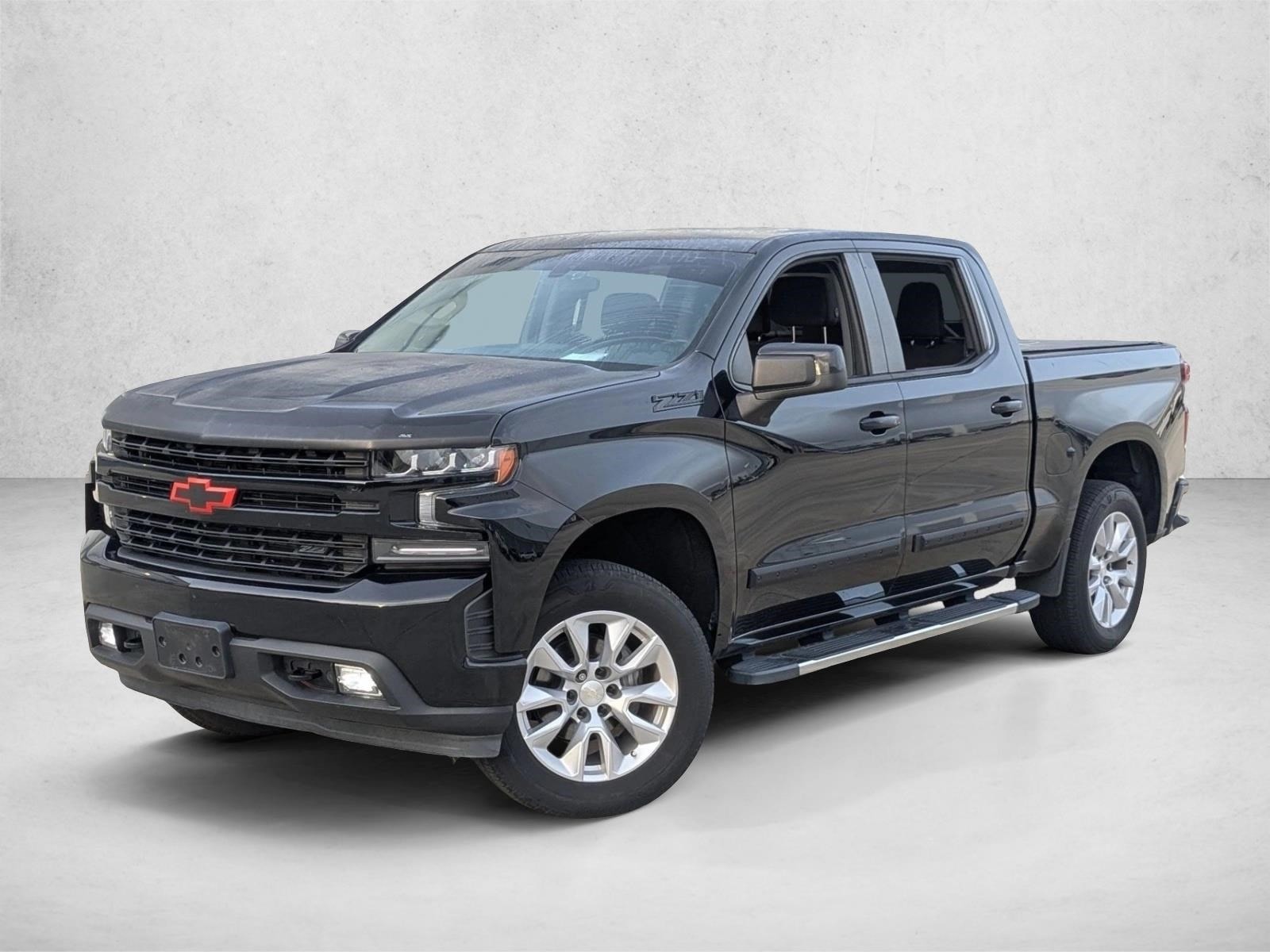 2019 Chevrolet Silverado 1500 Custom Crew Cab Short Box's photo