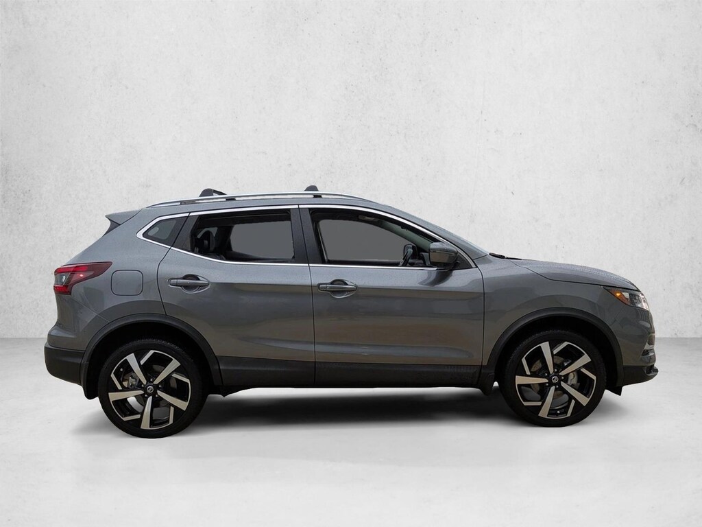 Used 2021 Nissan Rogue Sport SL SUV