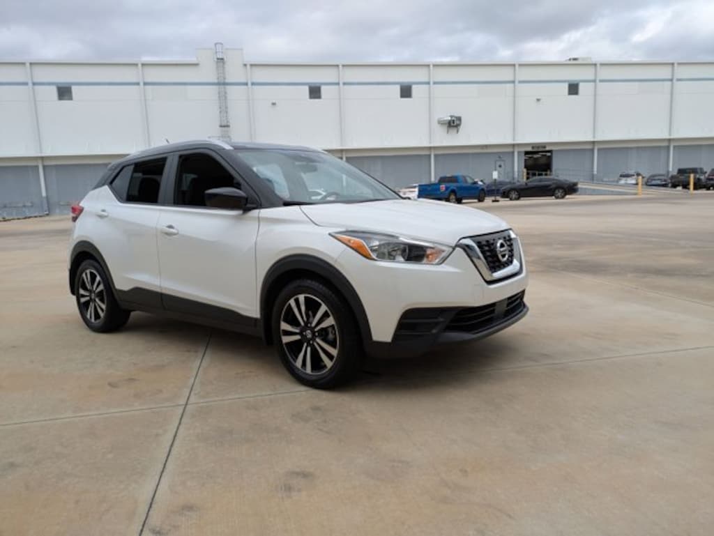Used 2020 Nissan Kicks SV SUV