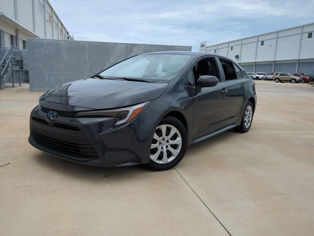 Certified 2025 Toyota Corolla Hybrid LE Sedan