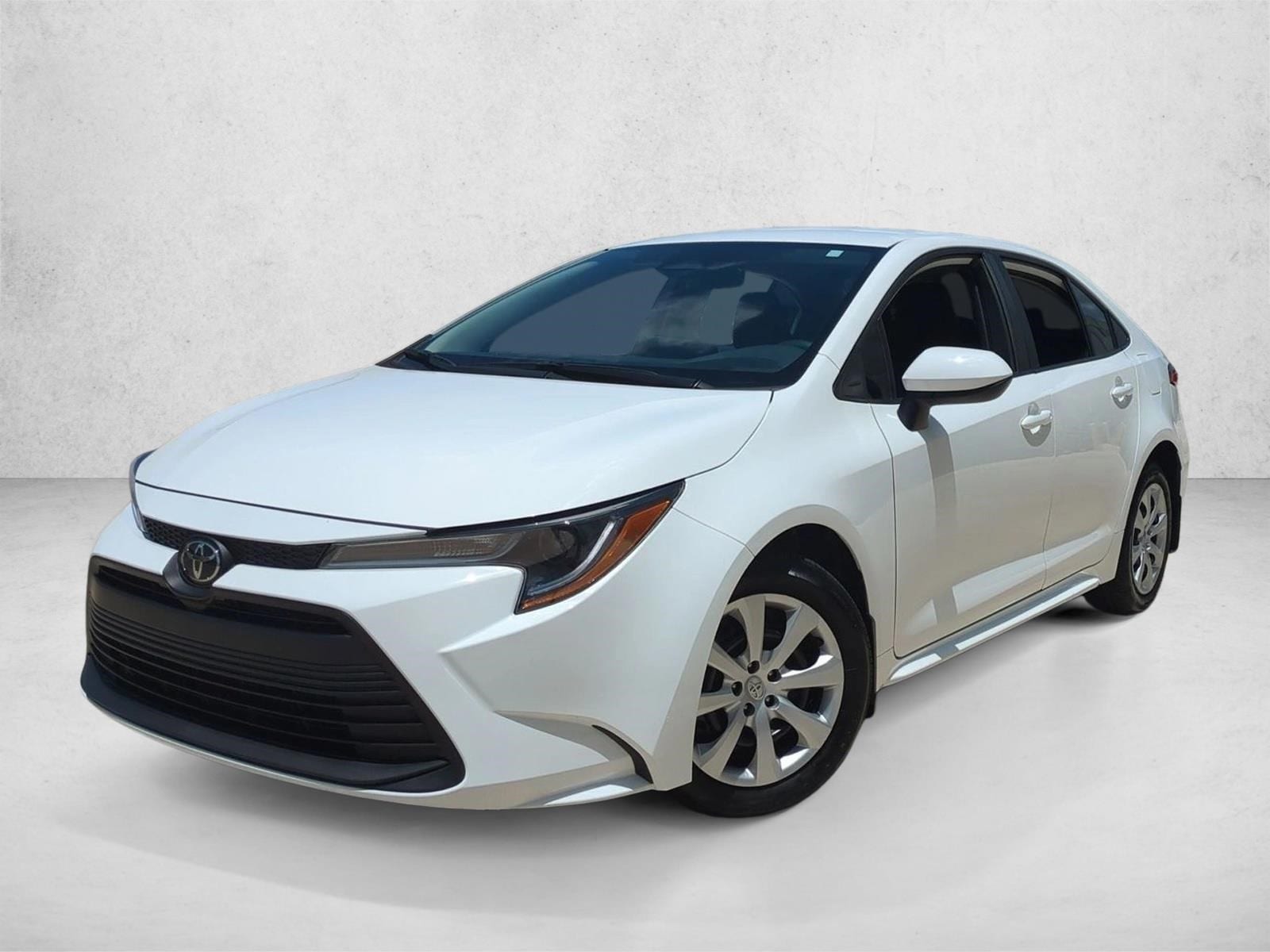 2025 Toyota Corolla LE CVT's photo