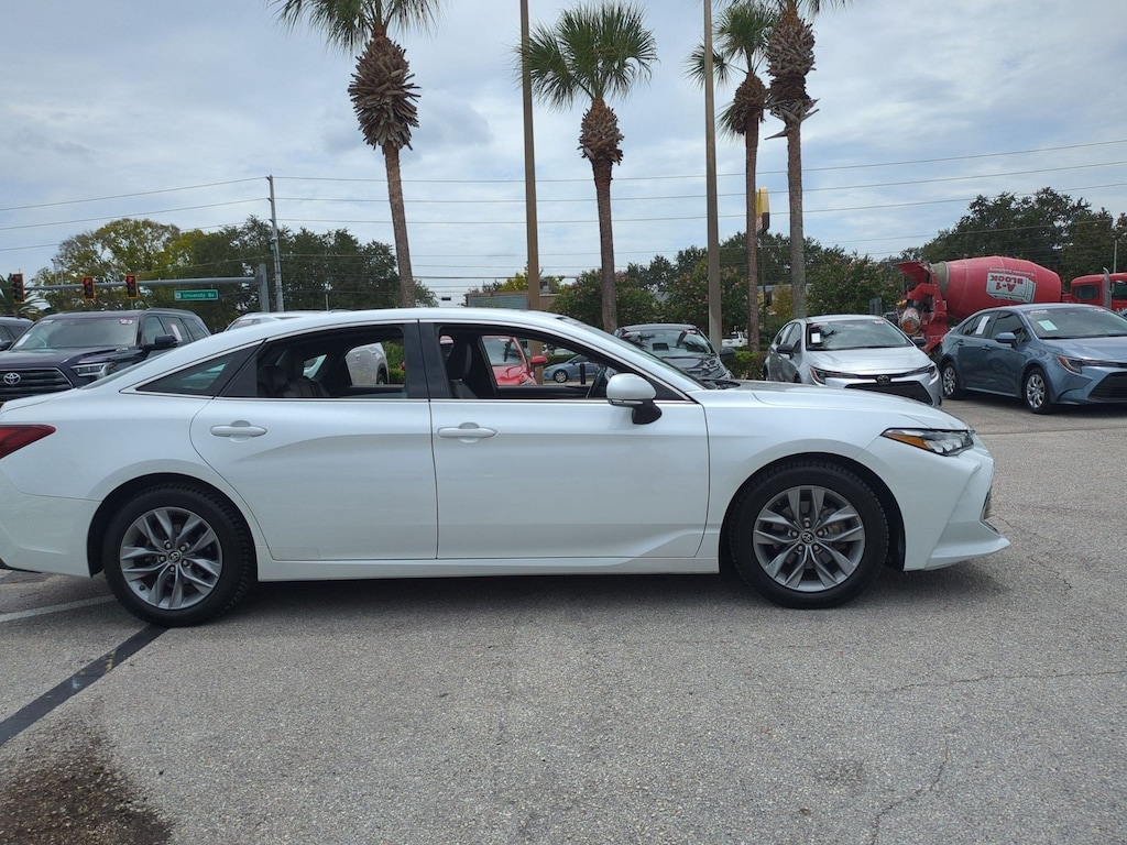 Certified 2019 Toyota Avalon XLE Sedan