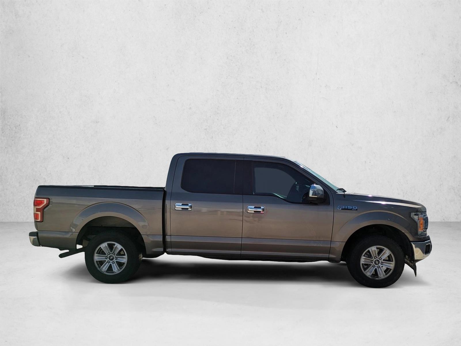 2018 Ford F-150 XLT photo 4