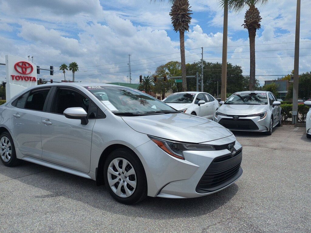 Used 2024 Toyota Corolla LE Sedan