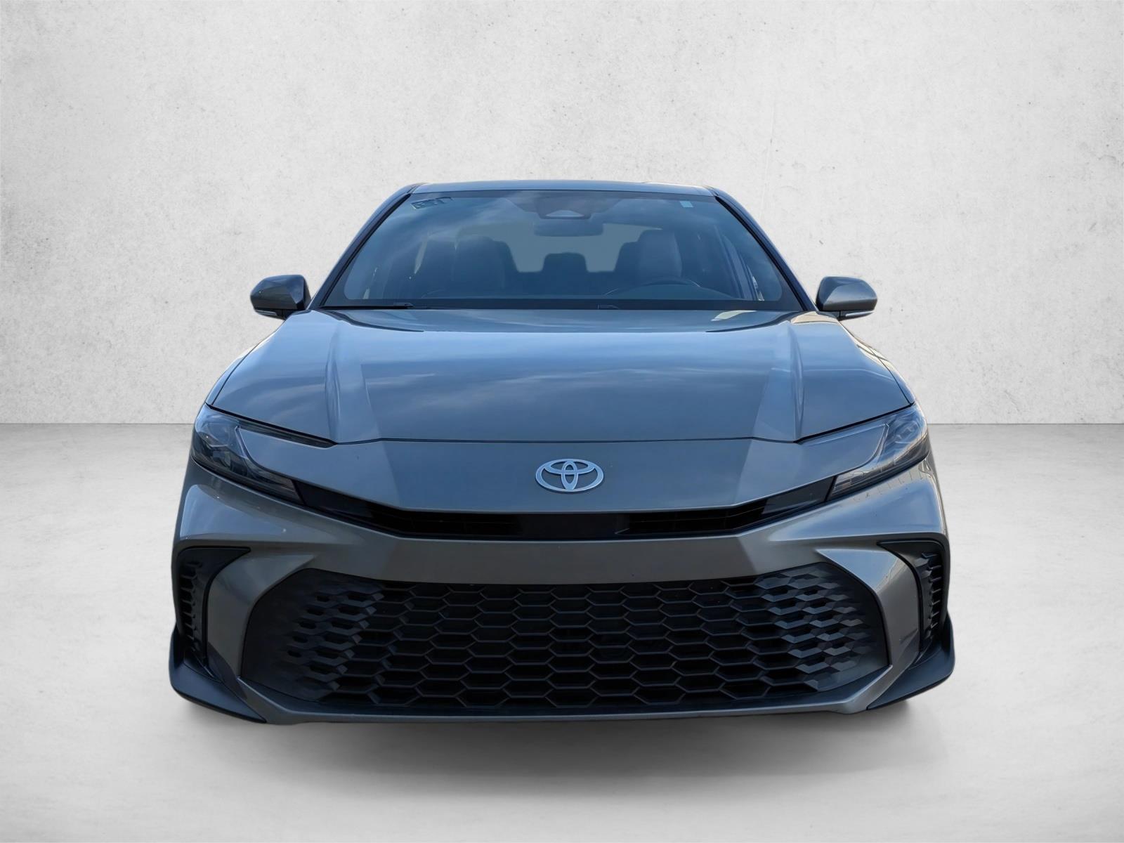 2025 Toyota Camry SE photo 2