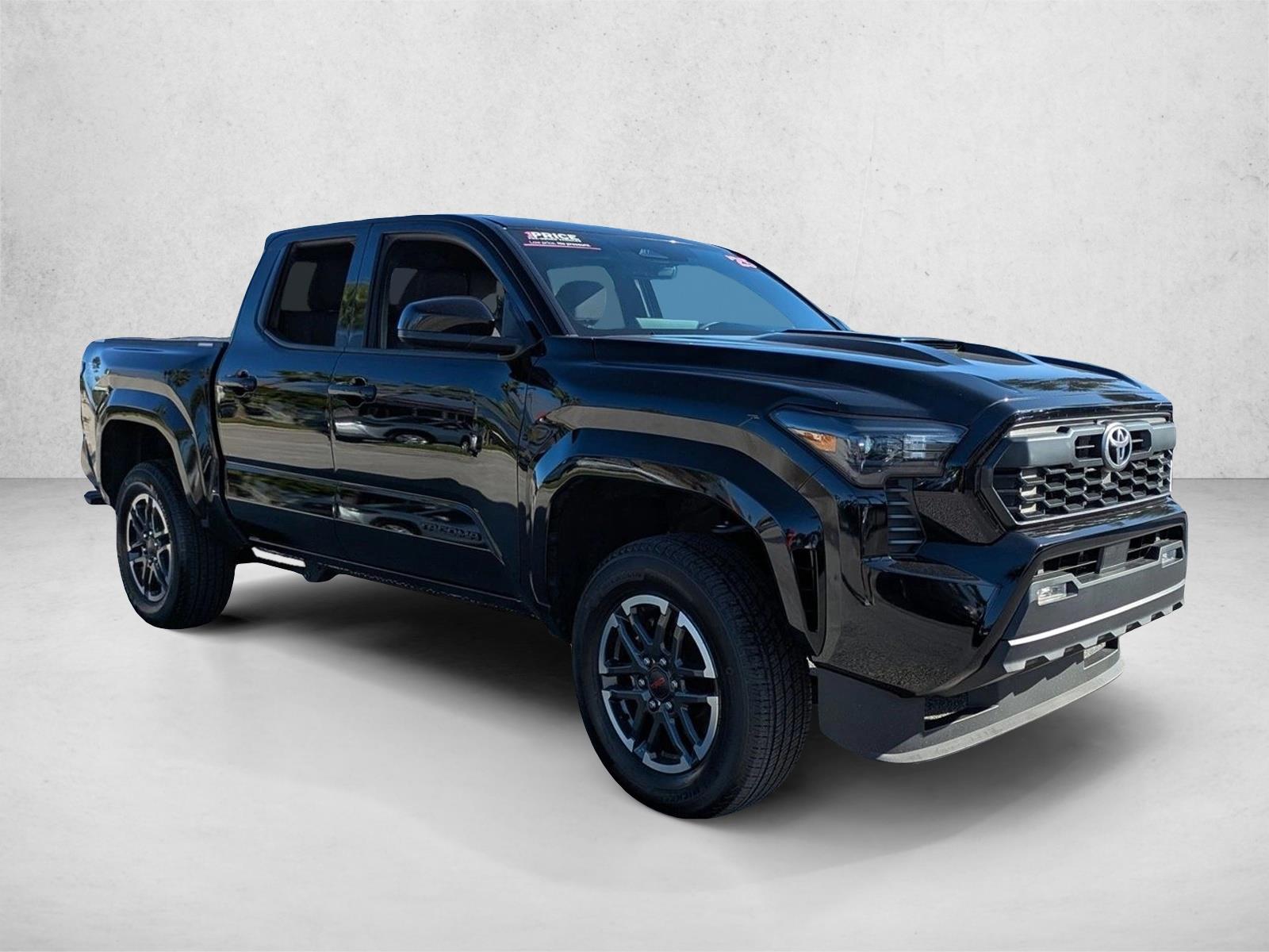 2025 Toyota Tacoma TRD Sport Double Cab photo 3