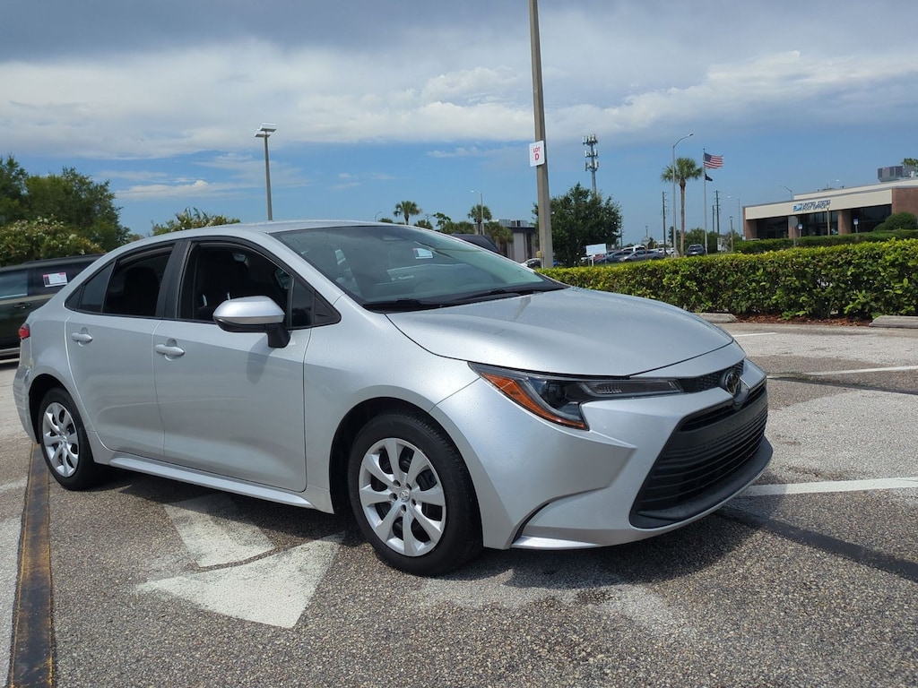 Certified 2024 Toyota Corolla LE Sedan