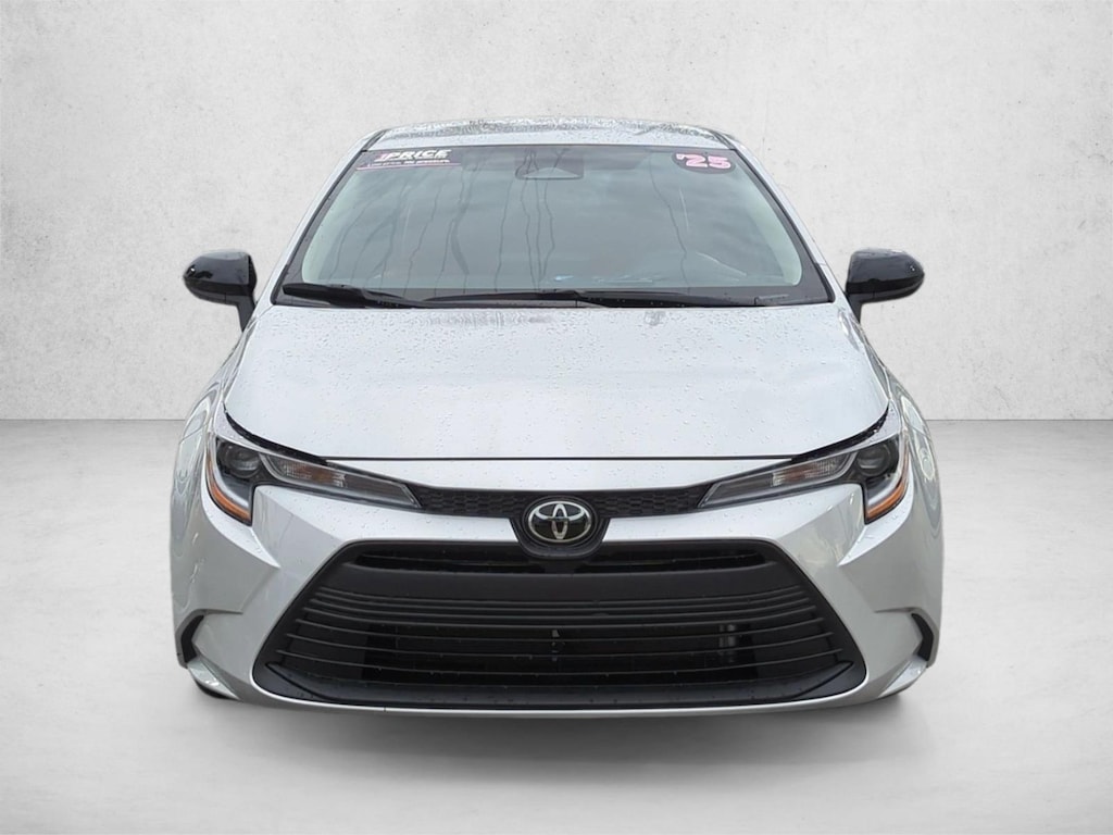 Used 2025 Toyota Corolla LE Sedan