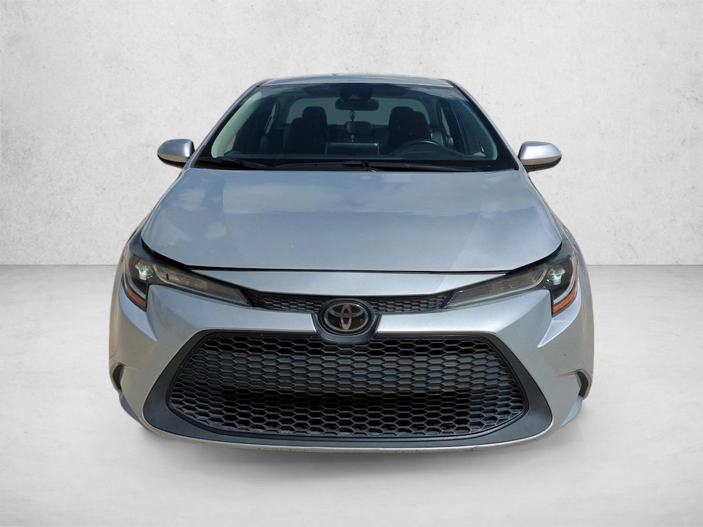 Used 2021 Toyota Corolla LE Sedan