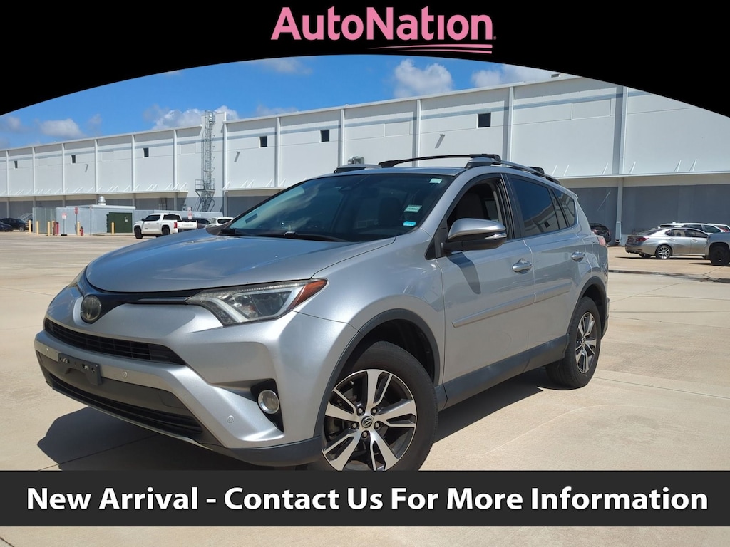 Used 2018 Toyota RAV4 XLE SUV