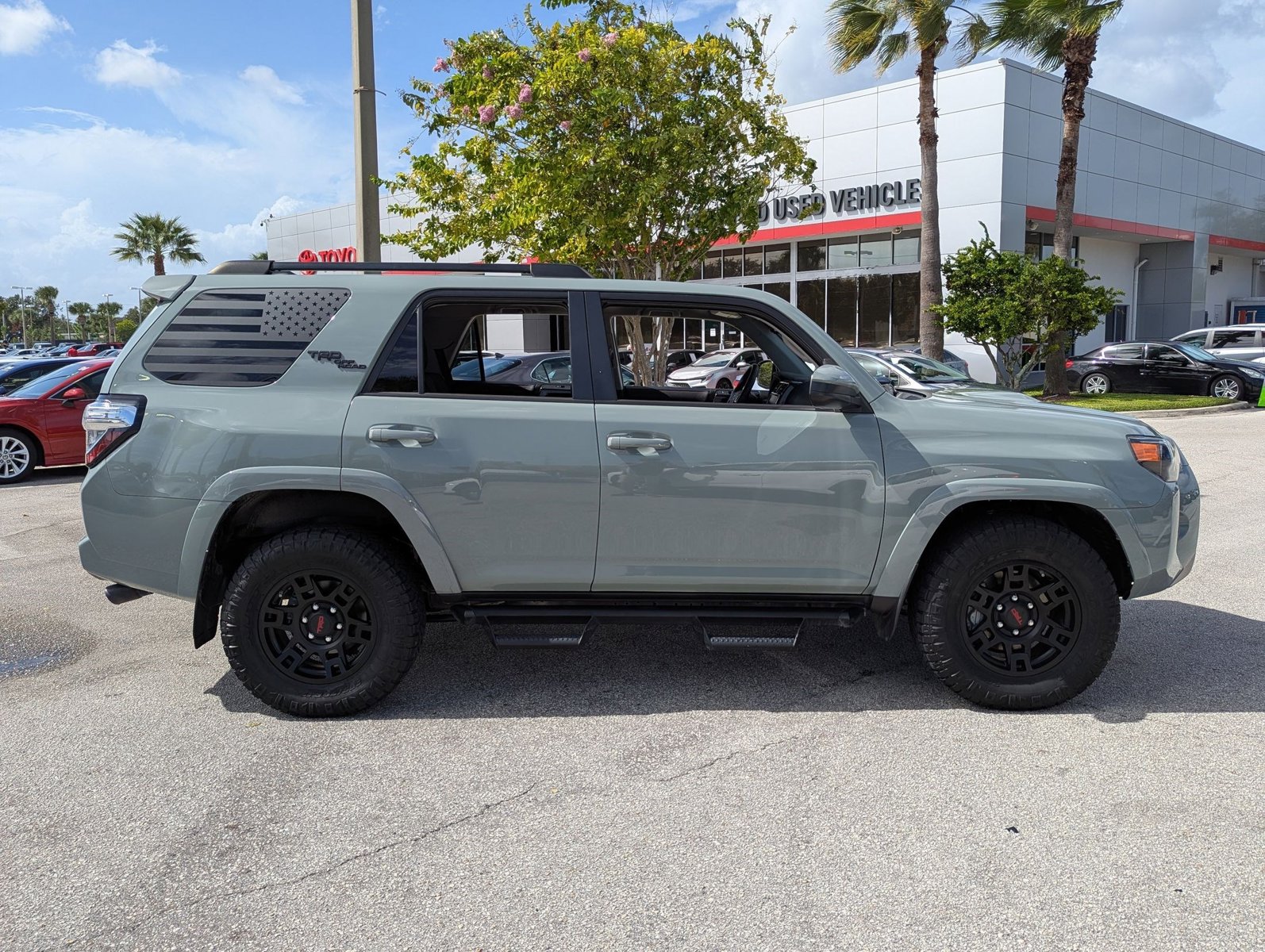 2023 Toyota 4Runner TRD photo 4